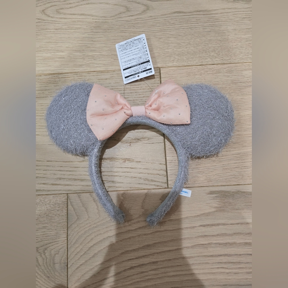 New Tokyo Disney Gray and Pink Minnie Ears